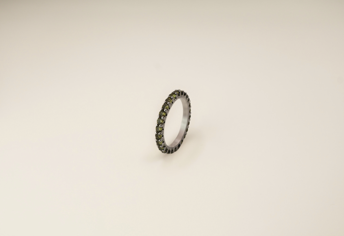 TINA RING PERIDOT UND SILBER
